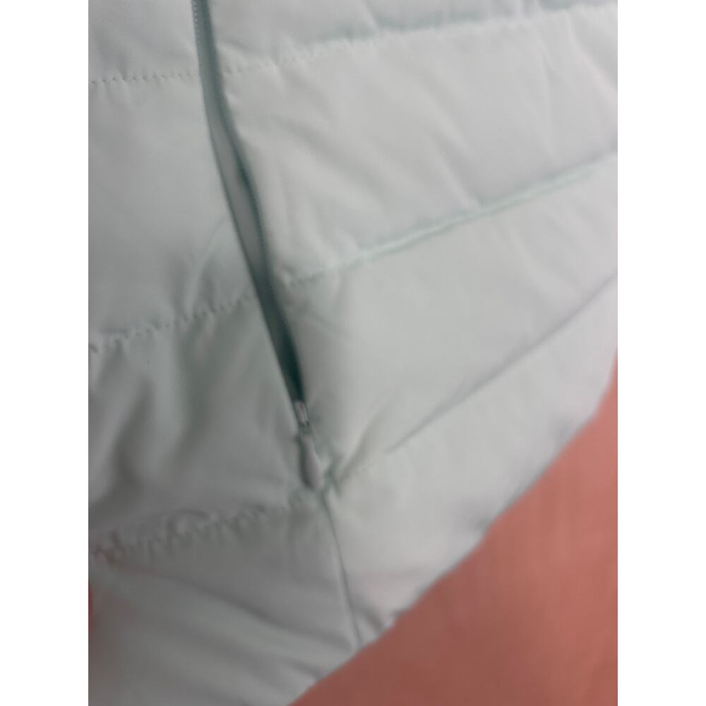 Talbots Women’s Down Puffer Vest‎ Aqua Blue Zip Front Quilted Size XL - Picture 8 of 9